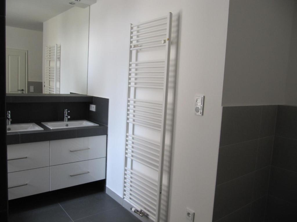 Apartment In Pempelfort - Central Düsseldorf Habitación foto